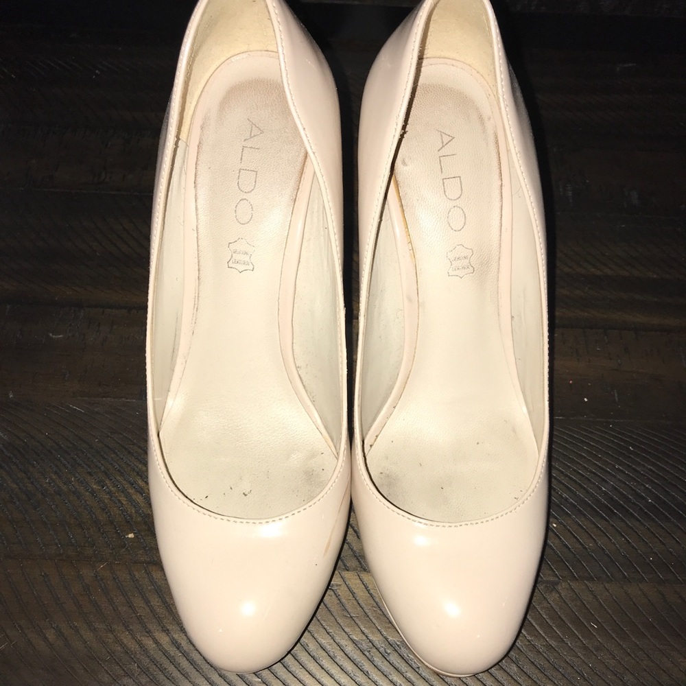 Aldo nude heals
